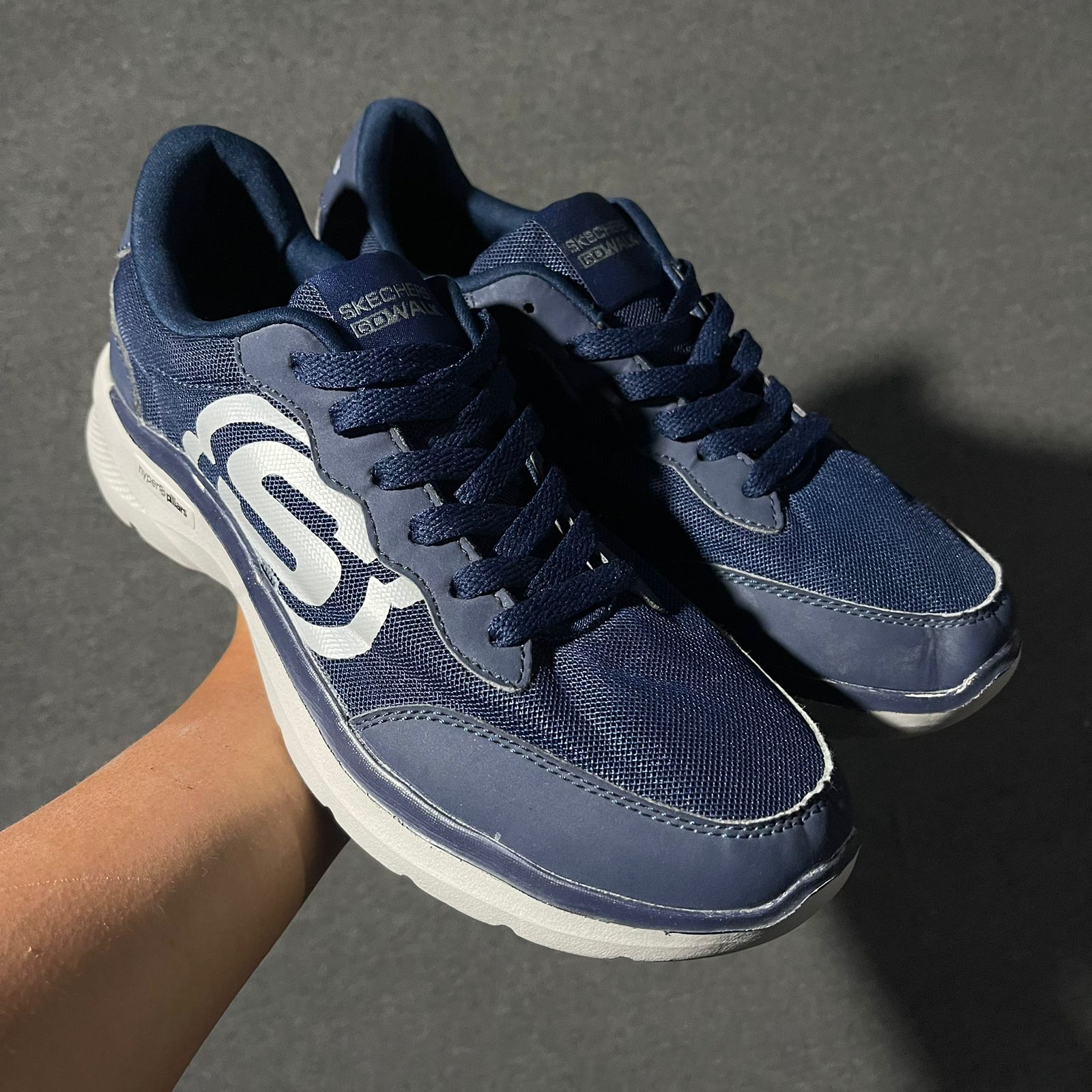 ZAPATILLAS SKECHERS GOWALK PLANTA DE GOMA